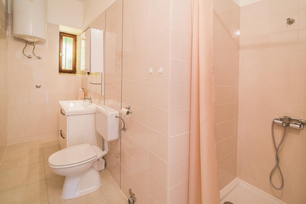Apartment Ana 1 マリンスカ エクステリア 写真